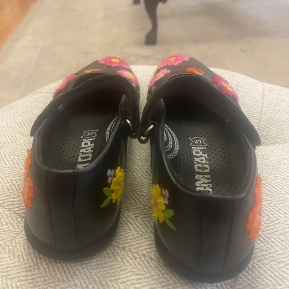 Pom d'Api EUC Embroidered Black Leather Mary Jane Strap - Picture 8 of 12